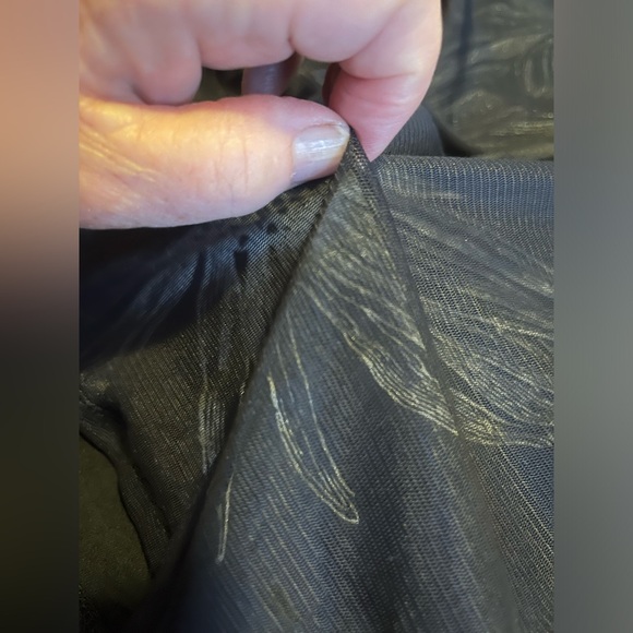 Vanilla Sugar black floral embellished women’s top. Size M. Very good condition - Picture 7 of 16